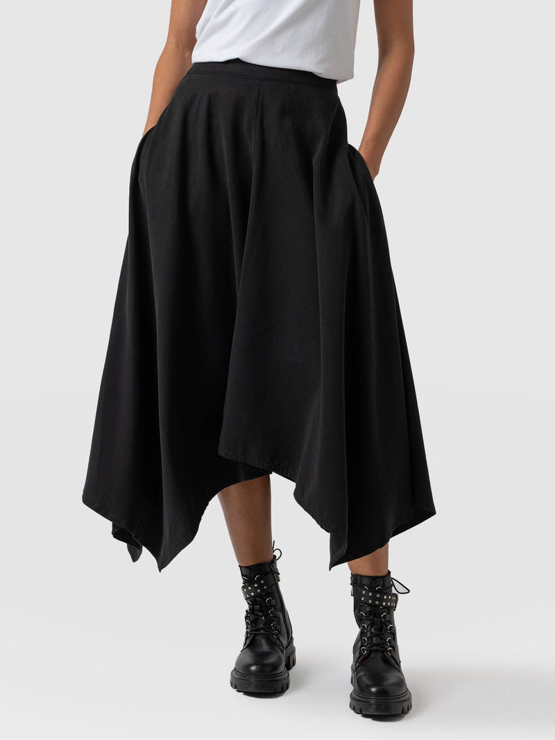 Noho Skirt Black - Women's Skirts | Saint + Sofia® EU