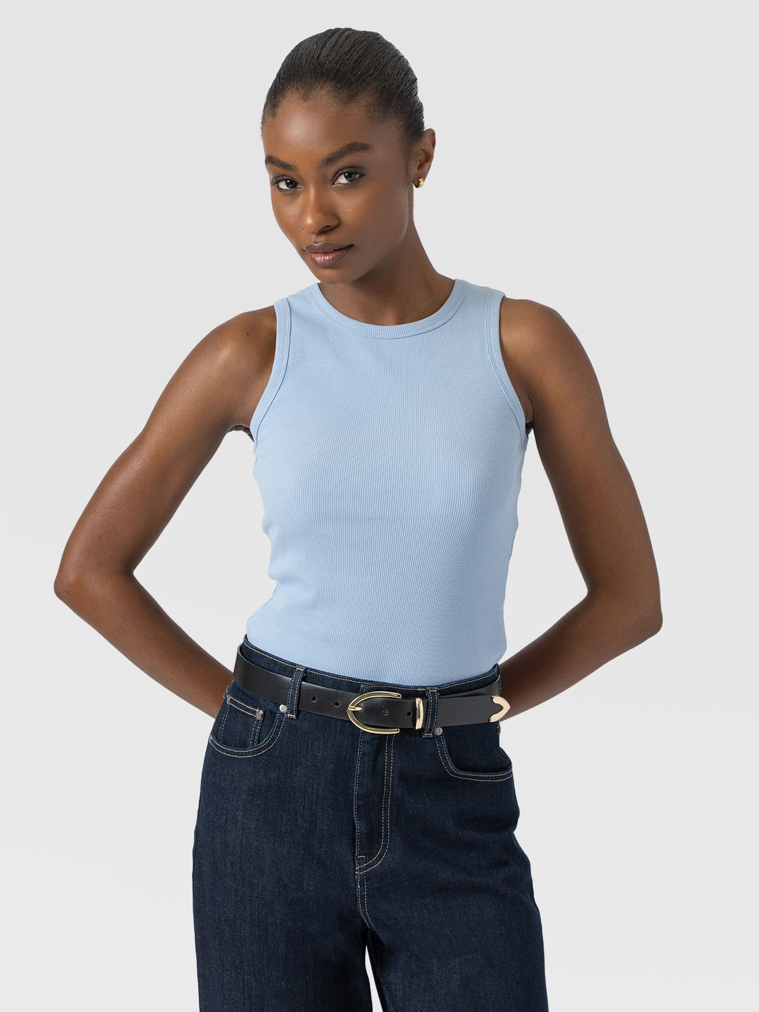 Nova Racer Vest - Powder Blue - Women's T-shirts | Saint + Sofia® EU