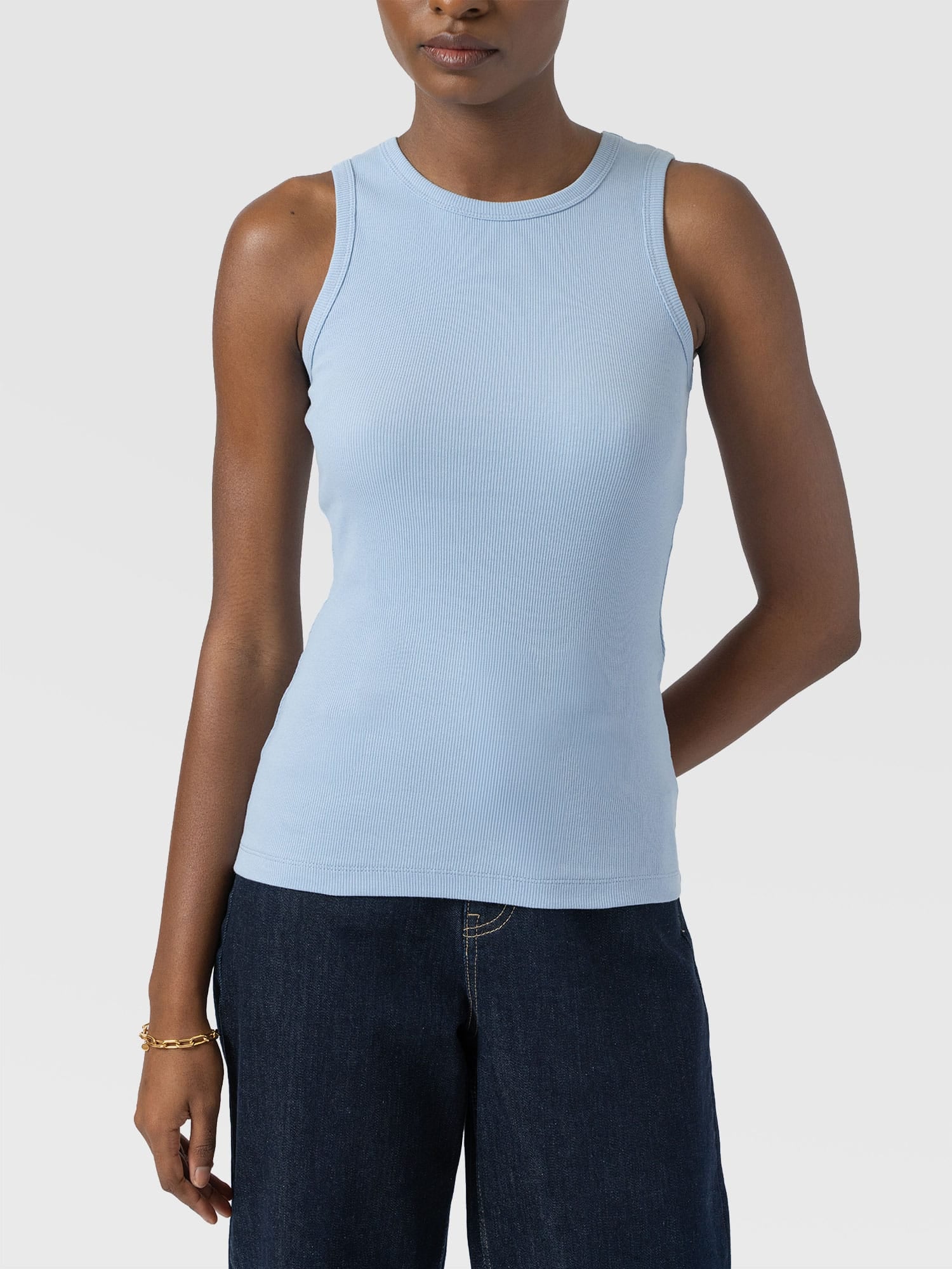 Nova Racer Vest - Powder Blue - Women's T-shirts | Saint + Sofia® EU