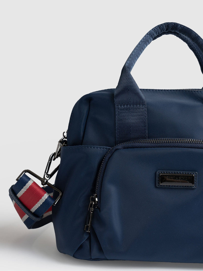 Nylon Noho Bag Navy - Women's Leather Bags | Saint + Sofia® EU