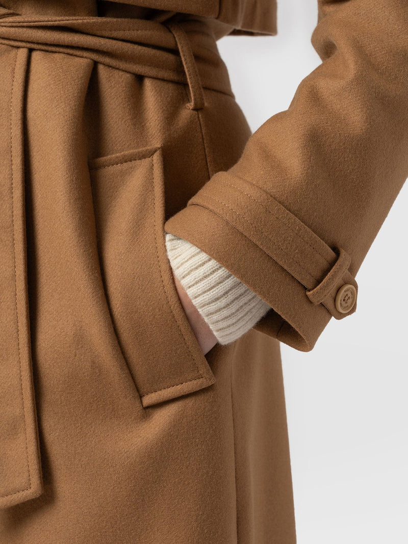 Odette Coat Camel - Women's Wool Coats | Saint + Sofia® EU