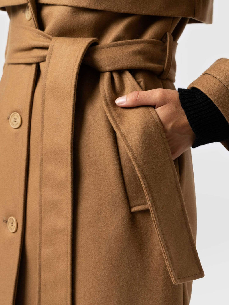 Odette Coat Camel - Women's Wool Coats | Saint + Sofia® EU