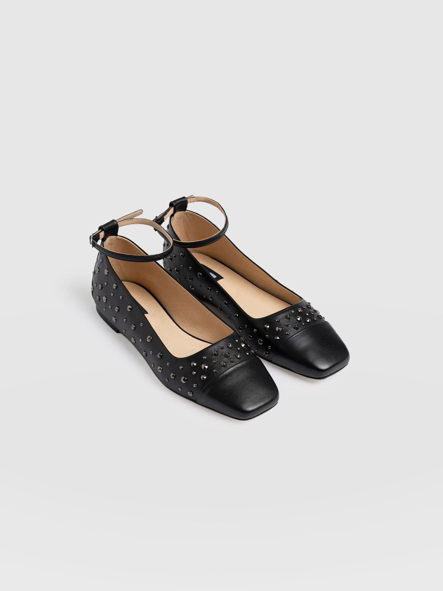 Ophelia Leather Ballerinas Black Studded - Women's Shoes | Saint + Sofia® EU