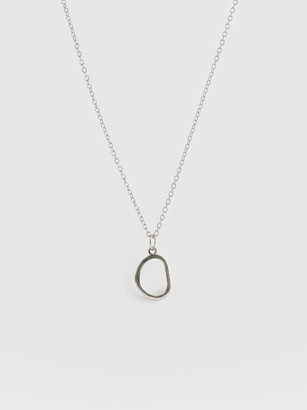 Organic Open Oval Charm Necklace Silver - Women's Jewellery | Saint + Sofia® EU