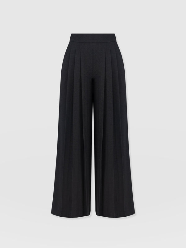 Oriya Pleated Wide Leg Pant - Black - Women's Trousers | Saint + Sofia® EU