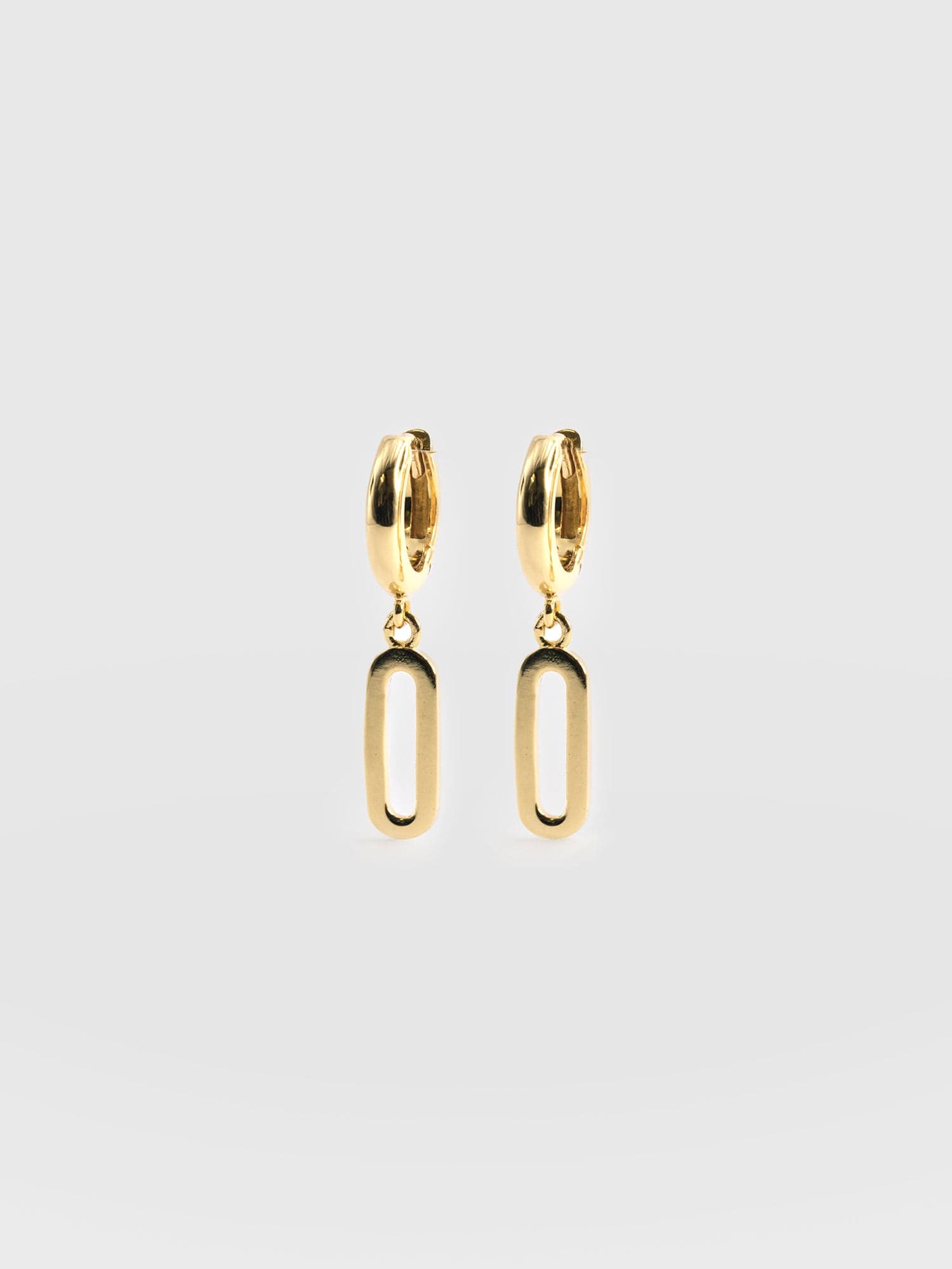 Oval Charm Drop Earrings Gold - Women's Jewellery | Saint + Sofia® EU