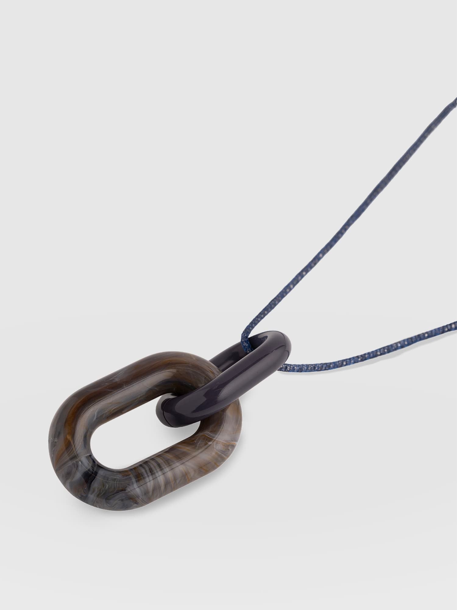 Oval Pendant Necklace - Navy - Women's Jewellers | Saint and Sofia® EU