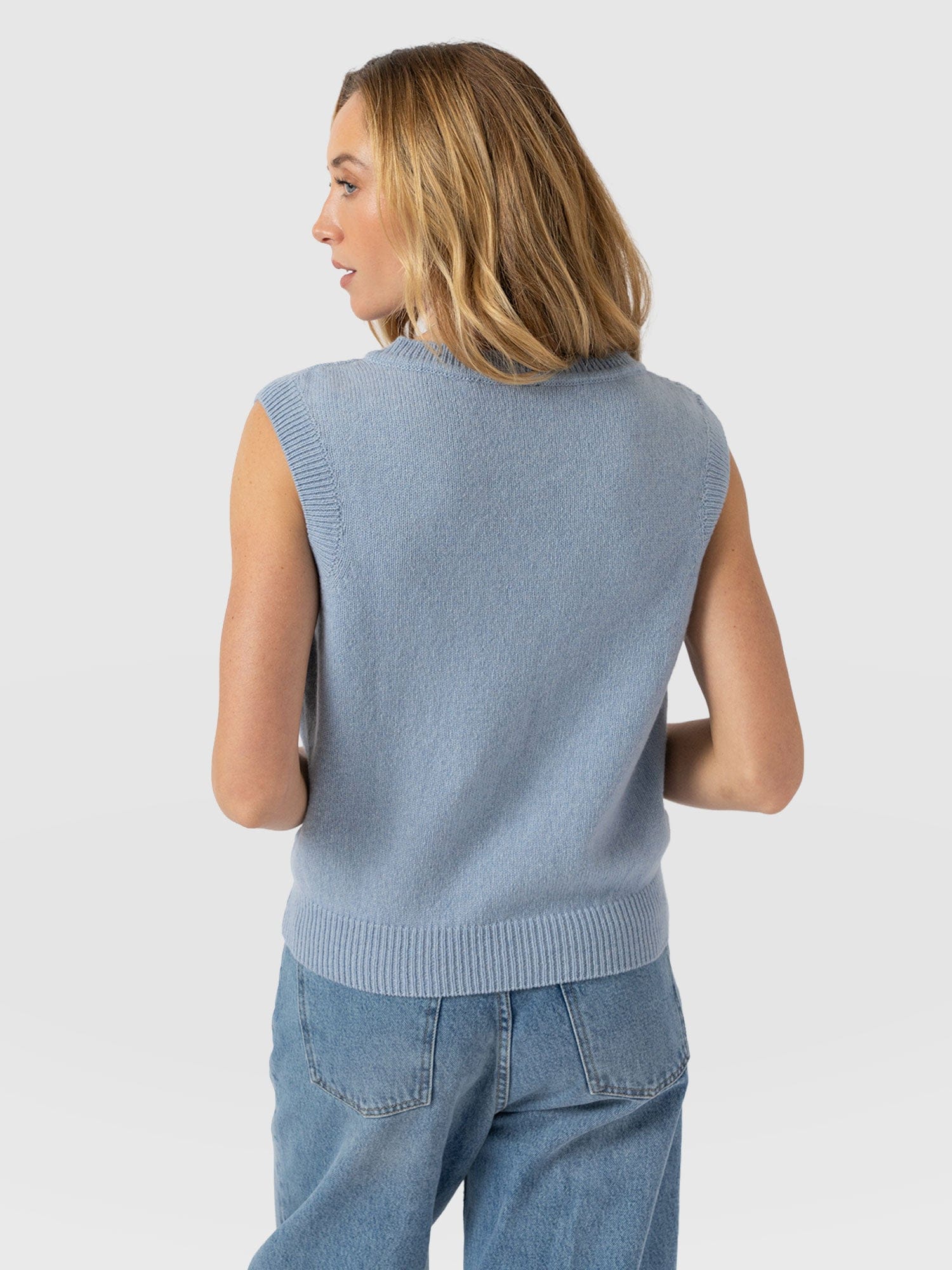 Oxford Cashmere V Neck Sleeveless Knit - Blue - Women's Jumpers | Saint + Sofia® EU