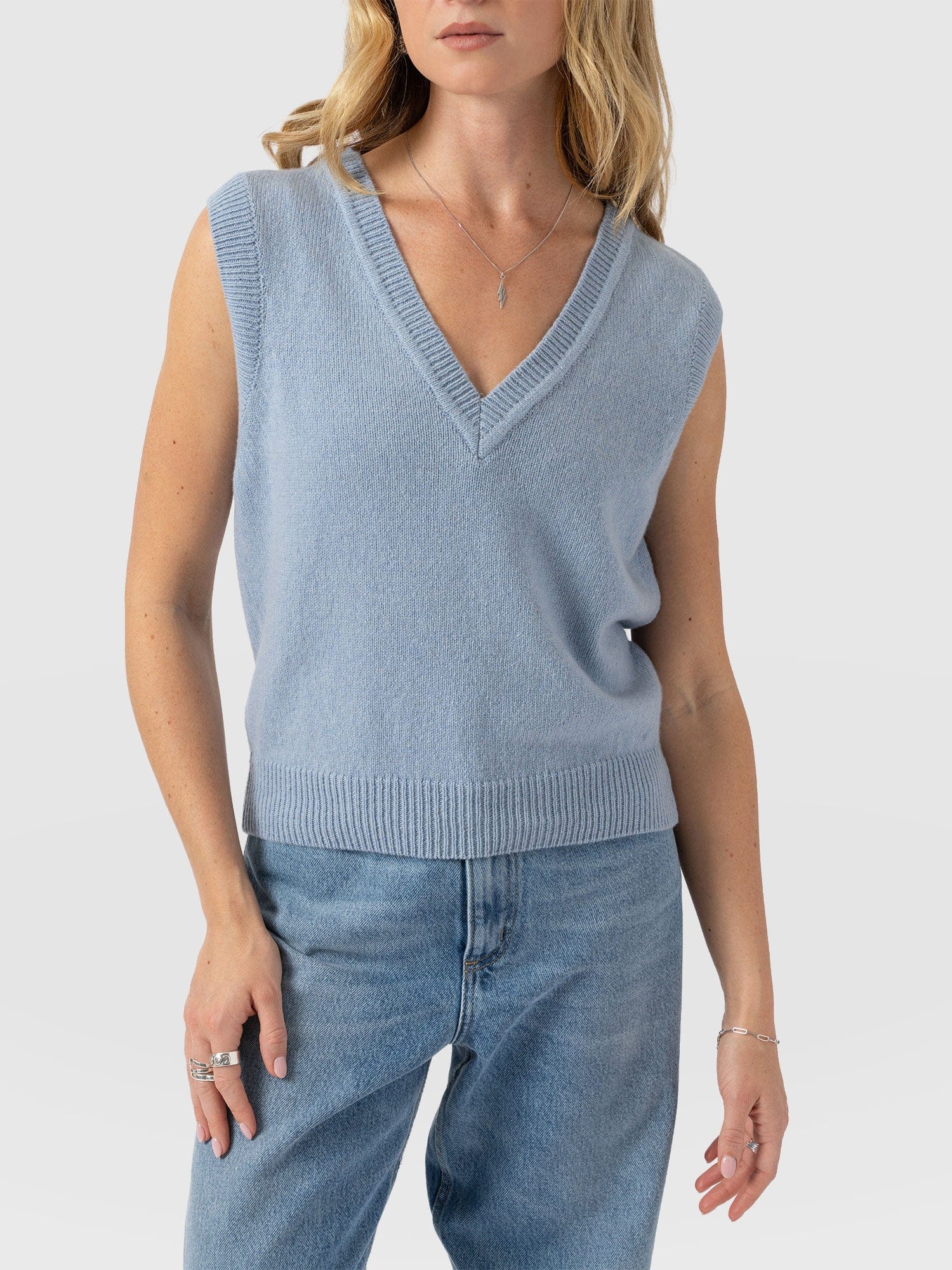 Oxford Cashmere V Neck Sleeveless Knit - Blue - Women's Jumpers | Saint + Sofia® EU