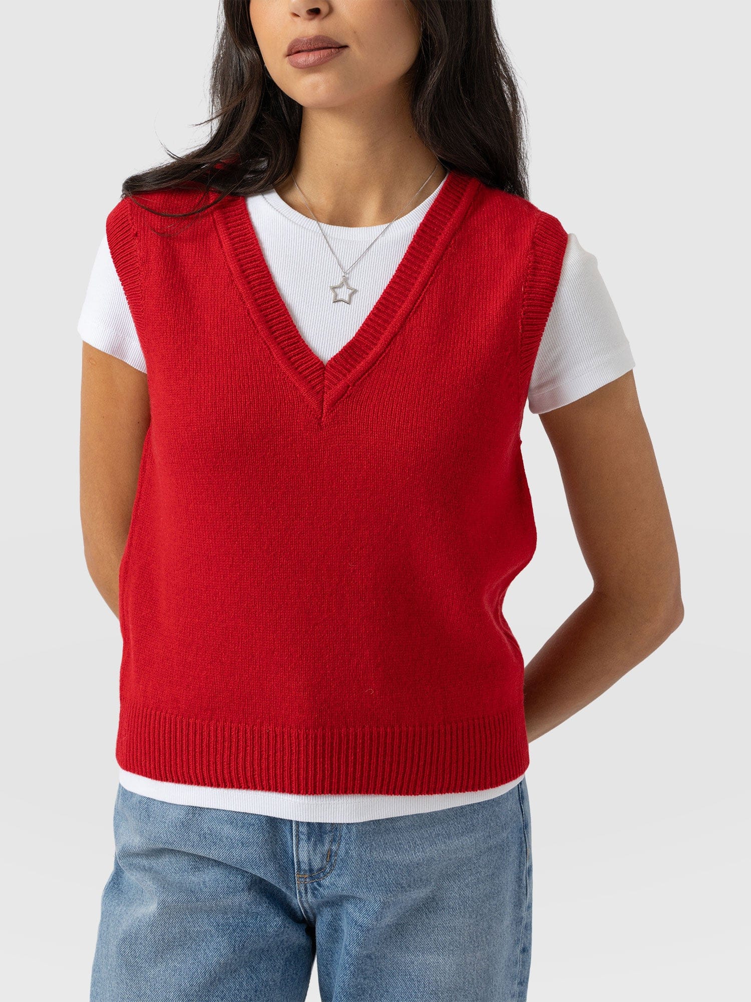 Oxford Cashmere V Neck Sleeveless Knit - Red - Women's Jumpers | Saint + Sofia® EU