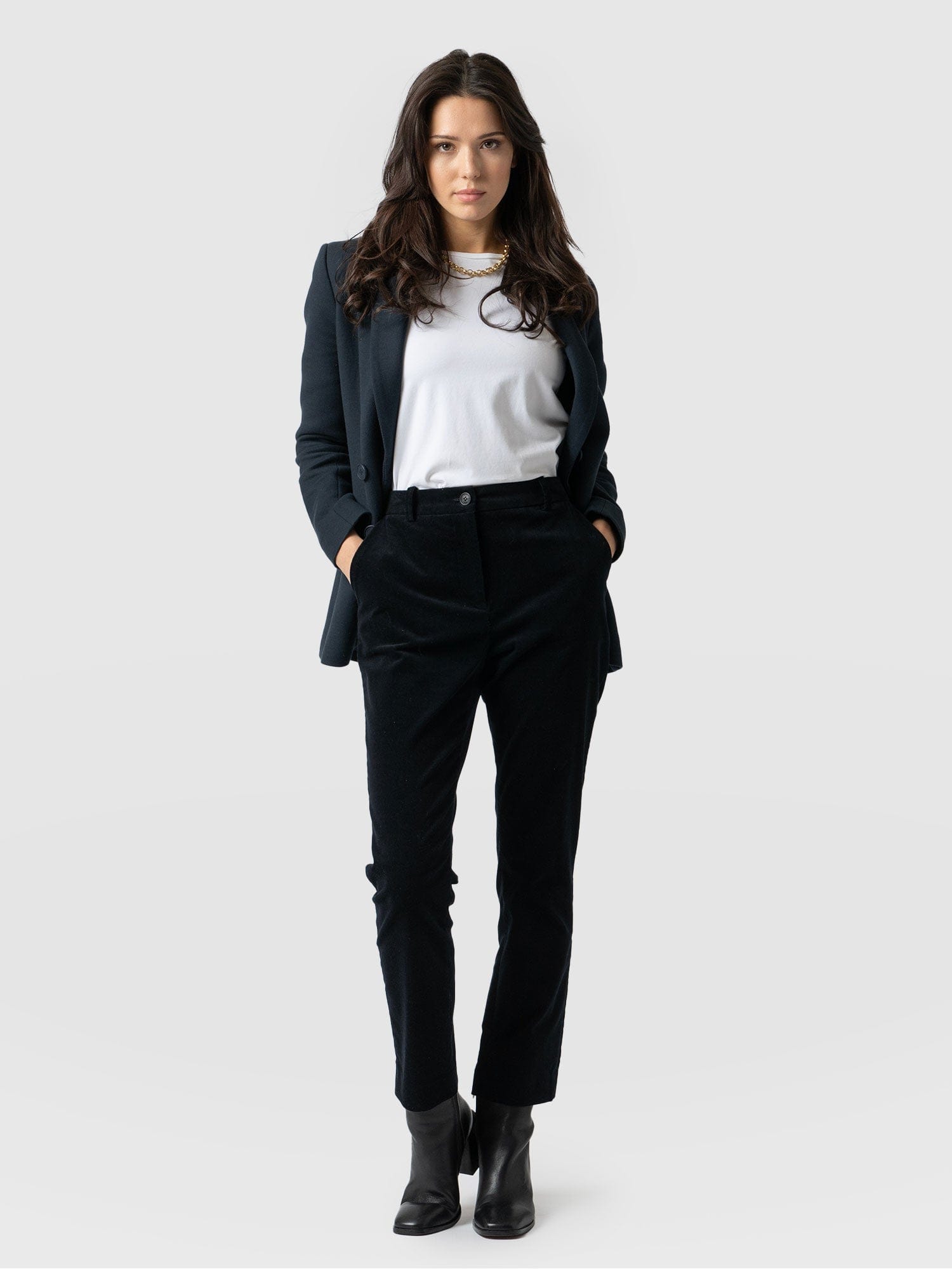 Palmer Pant Black Corduroy - Women's Trousers | Saint + Sofia® EU