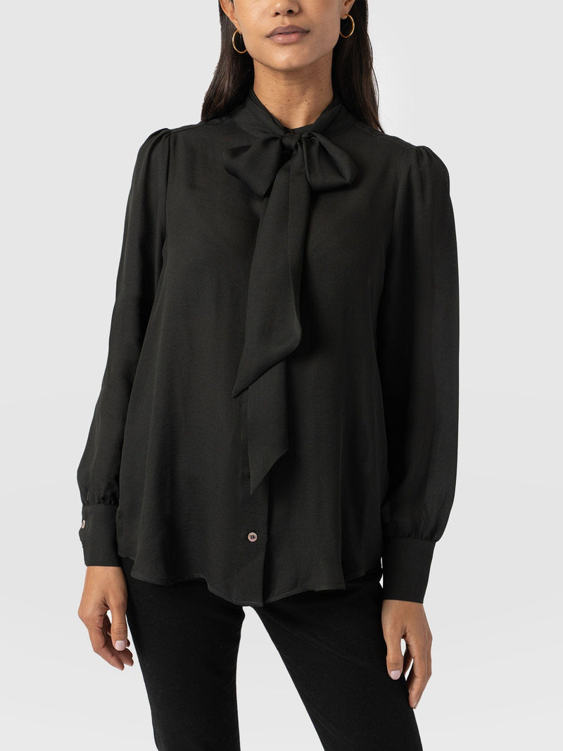 Paxton Pussybow Blouse Black - Women's Blouses | Saint + Sofia® EU