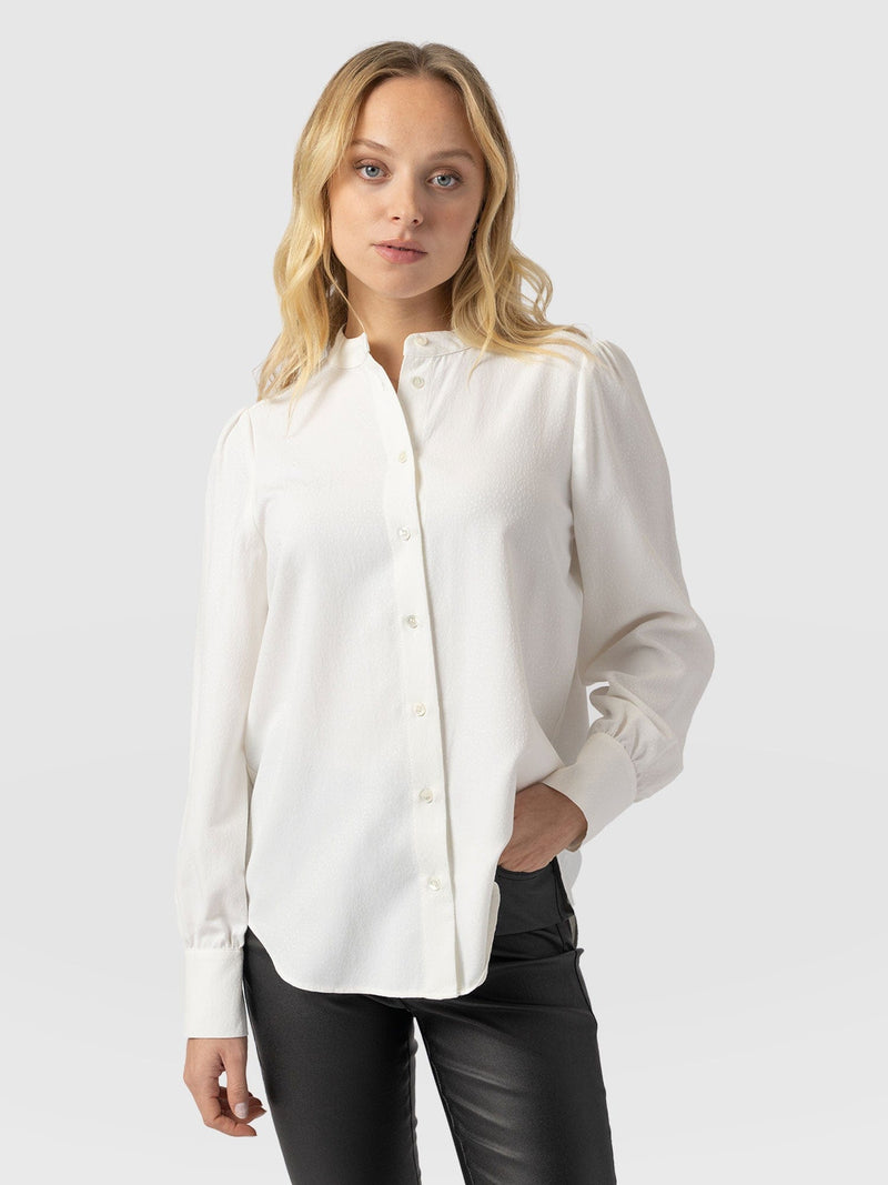 Paxton Pussybow Blouse Cream - Women's Blouses | Saint + Sofia® EU