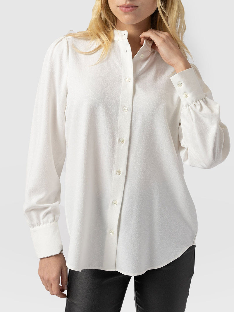 Paxton Pussybow Blouse Cream - Women's Blouses | Saint + Sofia® EU