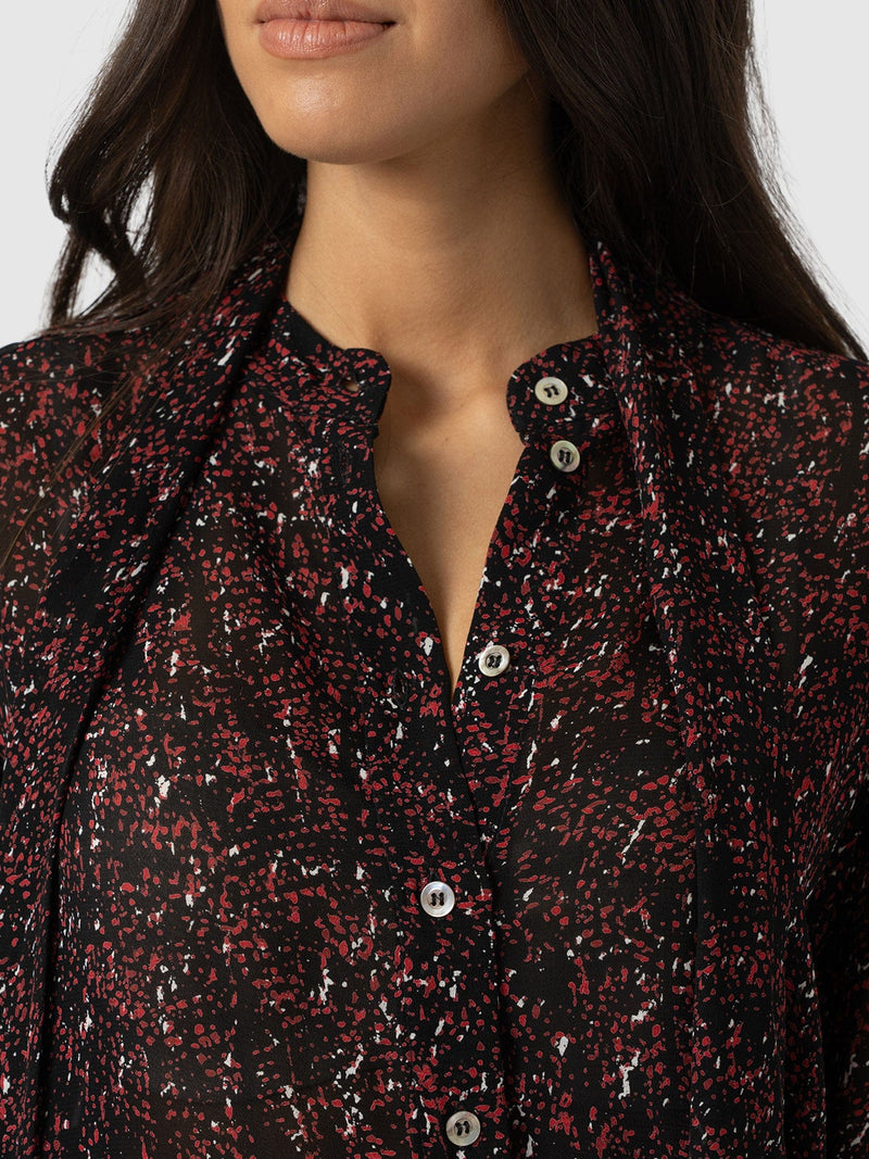 Paxton Pussybow Blouse Red Ditsy Leopard - Women's Blouses | Saint + Sofia® EU