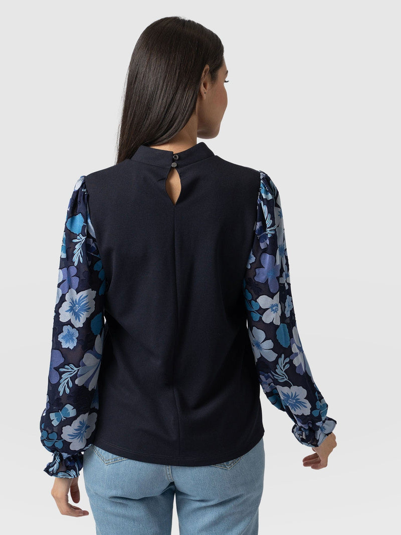 Penny Puff Sleeve Long Sleeve Navy Pop Floral - Women's T-Shirts | Saint + Sofia® EU