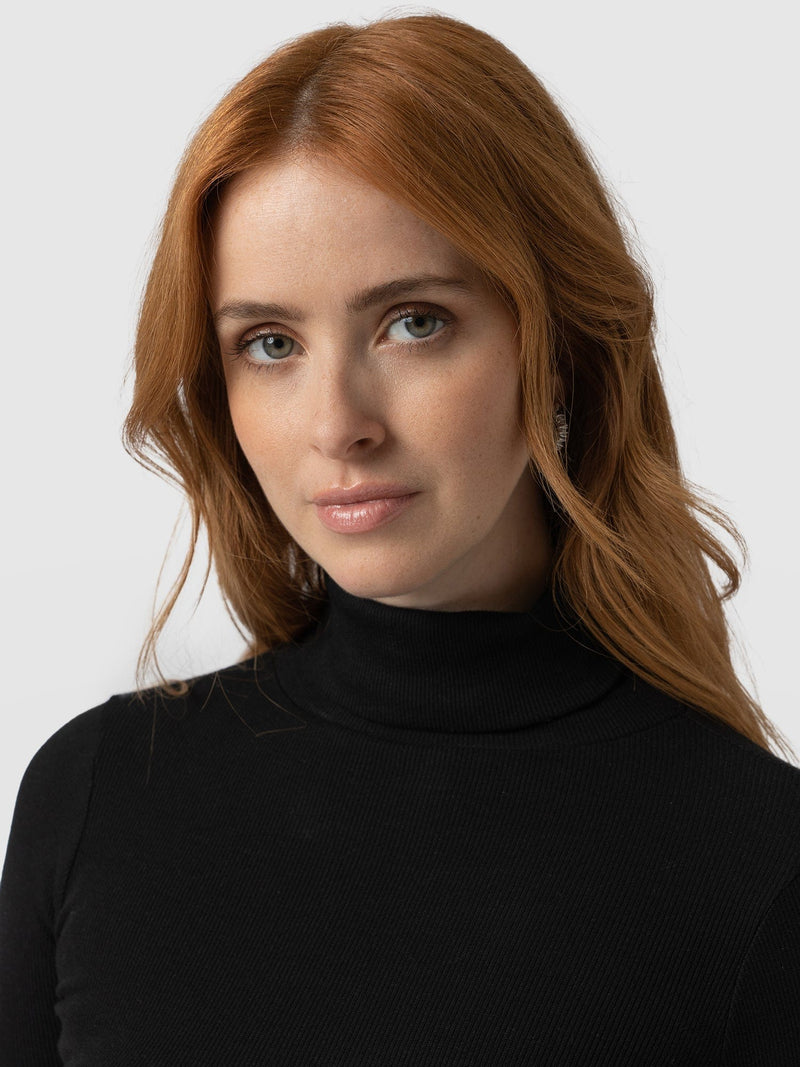 Pocket Roll Neck Black - Women's Jumpers | Saint + Sofia® EU