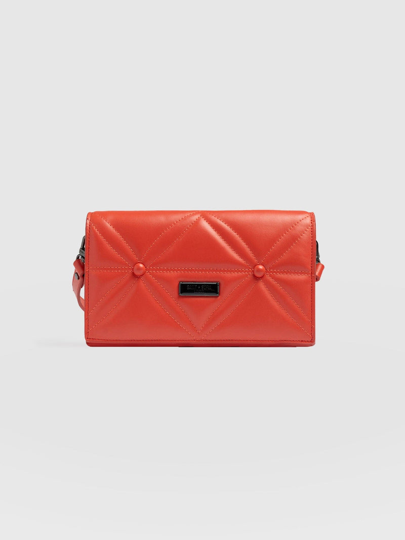 Quilted Keira Cross Body Bag Coral - Women's Bags | Saint + Sofia® EU