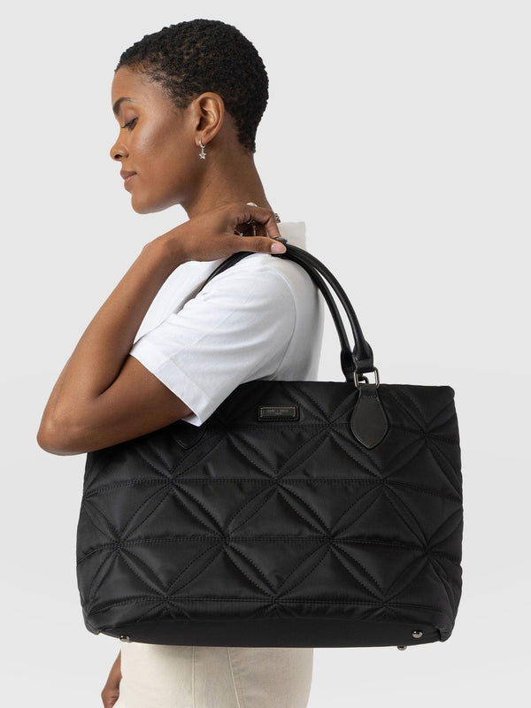 Quilted Selene Shopper Bag Black - Women's Bags | Saint + Sofia® EU