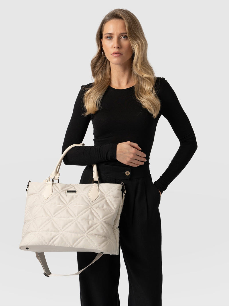 Quilted Selene Shopper Bag Cream - Women's Bags | Saint + Sofia® EU