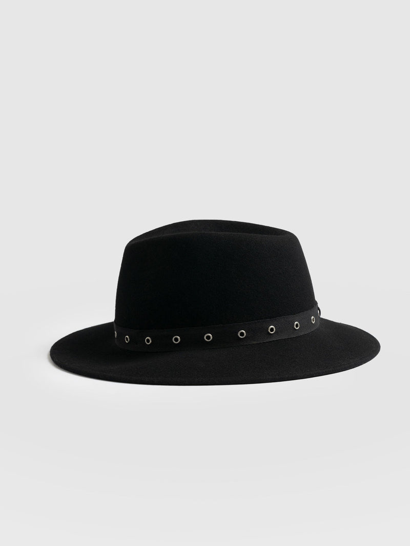 Ramona Studded Hat Black - Women's Hats | Saint + Sofia® EU