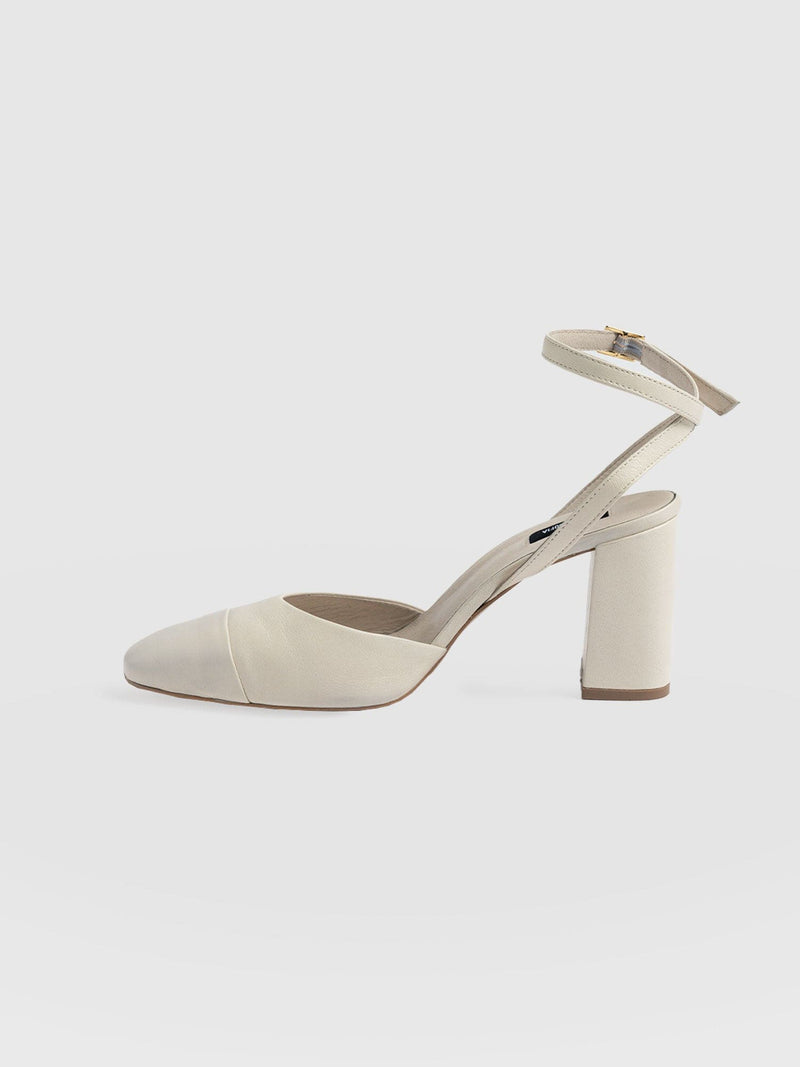Rayner Cap Toe Heel Cream - Women's Heels | Saint + Sofia® EU