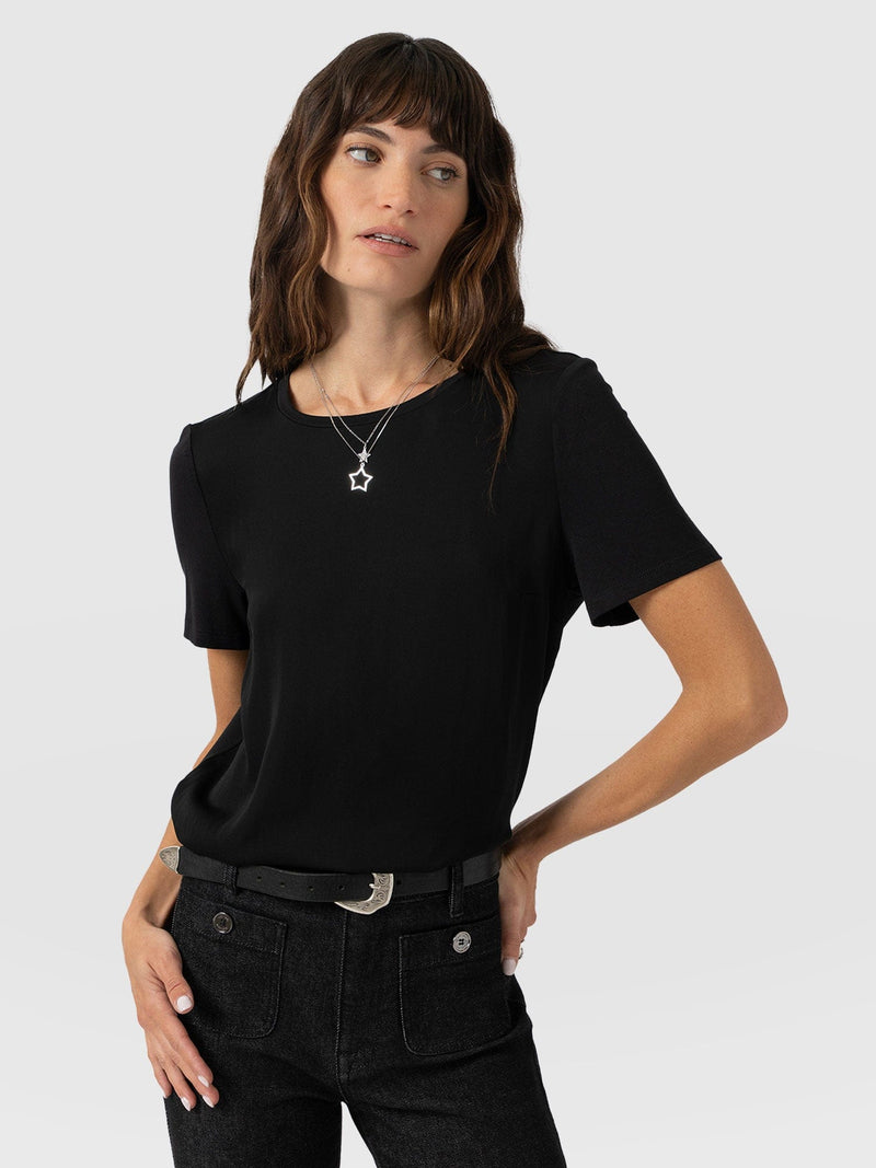 Rayner Contrast Tee Black - Women's T-Shirts | Saint + Sofia® EU