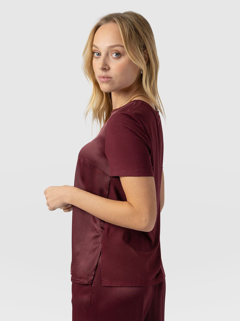 Rayner Contrast Tee Maroon - Women's T-Shirts | Saint + Sofia® EU