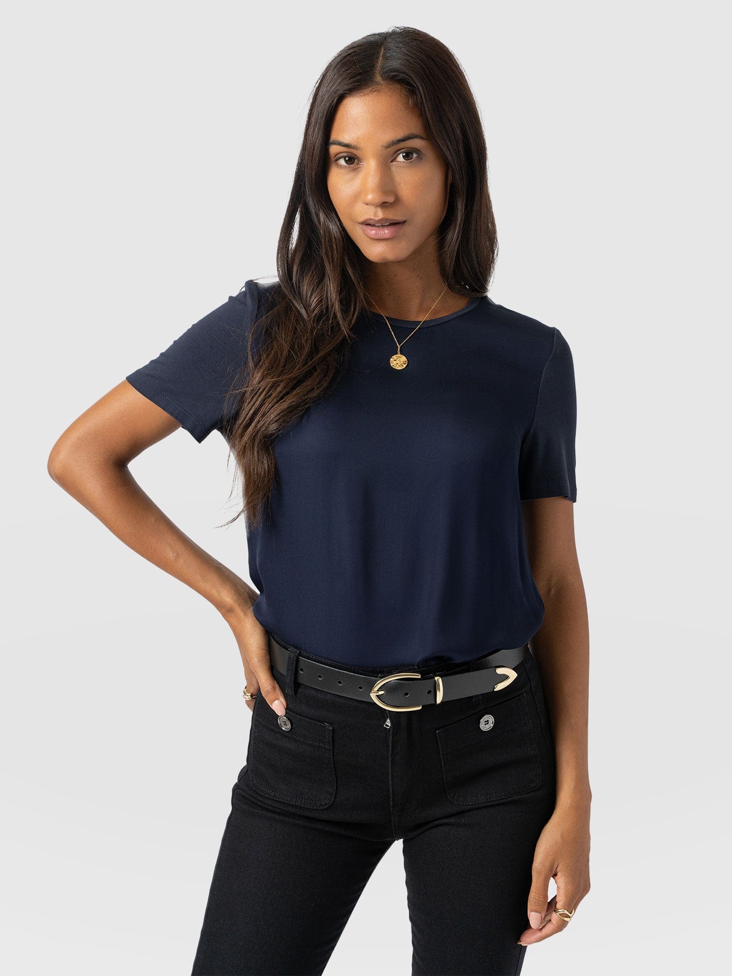 Rayner Contrast Tee Navy - Women's T-Shirts | Saint + Sofia® EU