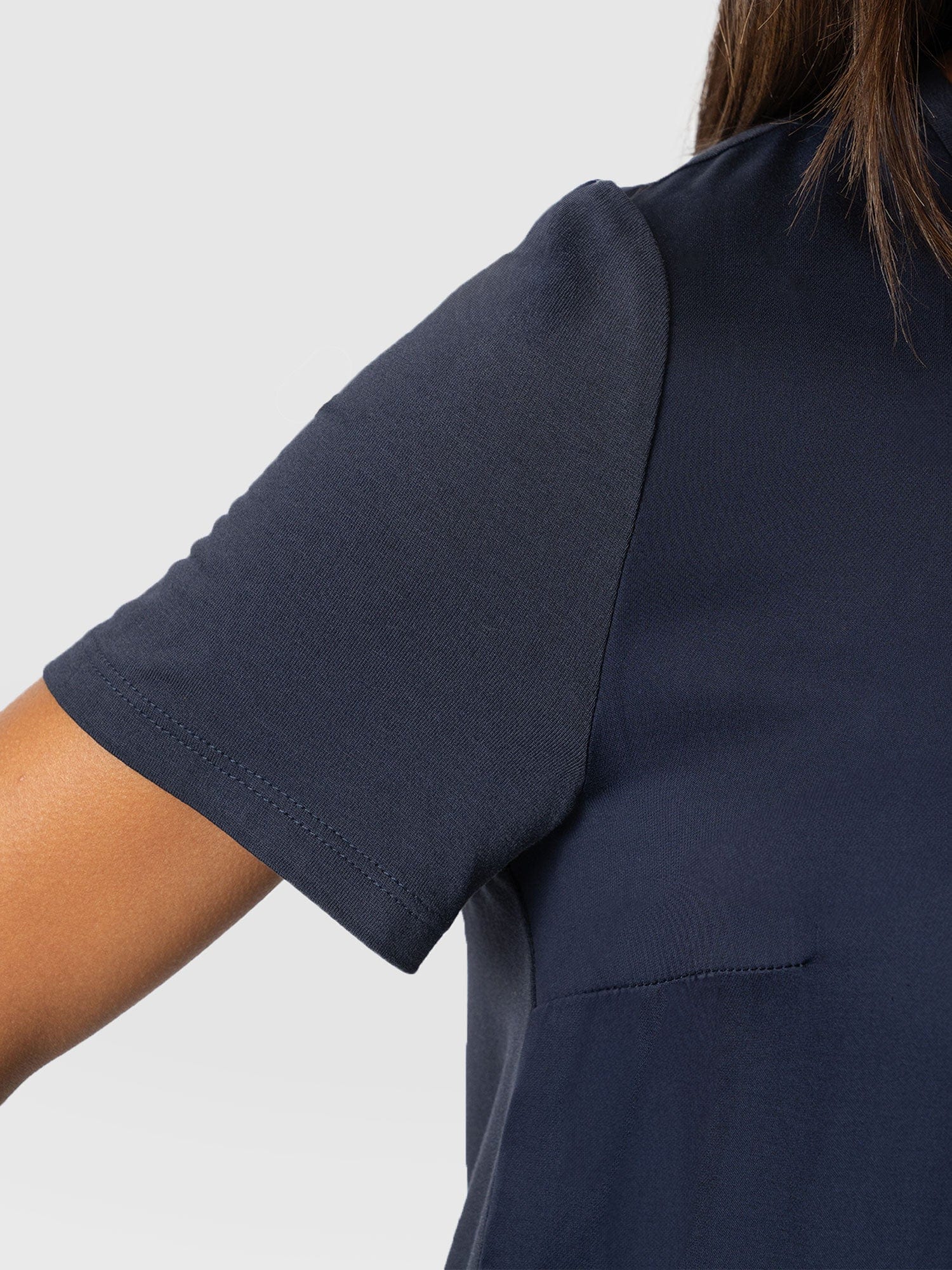 Rayner Contrast Tee Navy - Women's T-Shirts | Saint + Sofia® EU