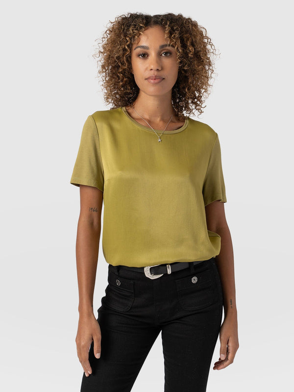 Rayner Contrast Tee Olive - Women's T-Shirts | Saint + Sofia® EU