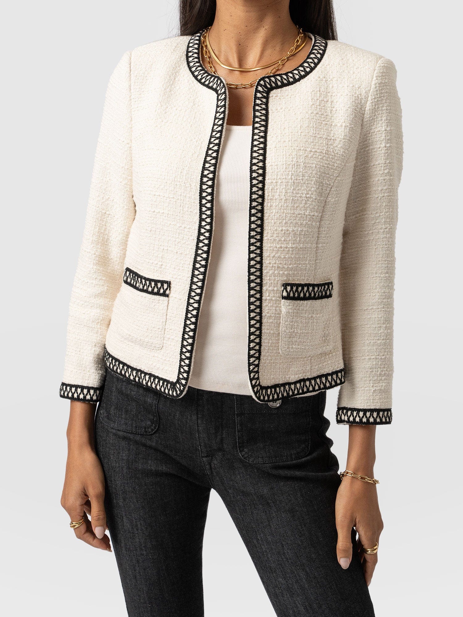 Rayner Jacket Cream/Black - Women's Jackets | Saint + Sofia® EU