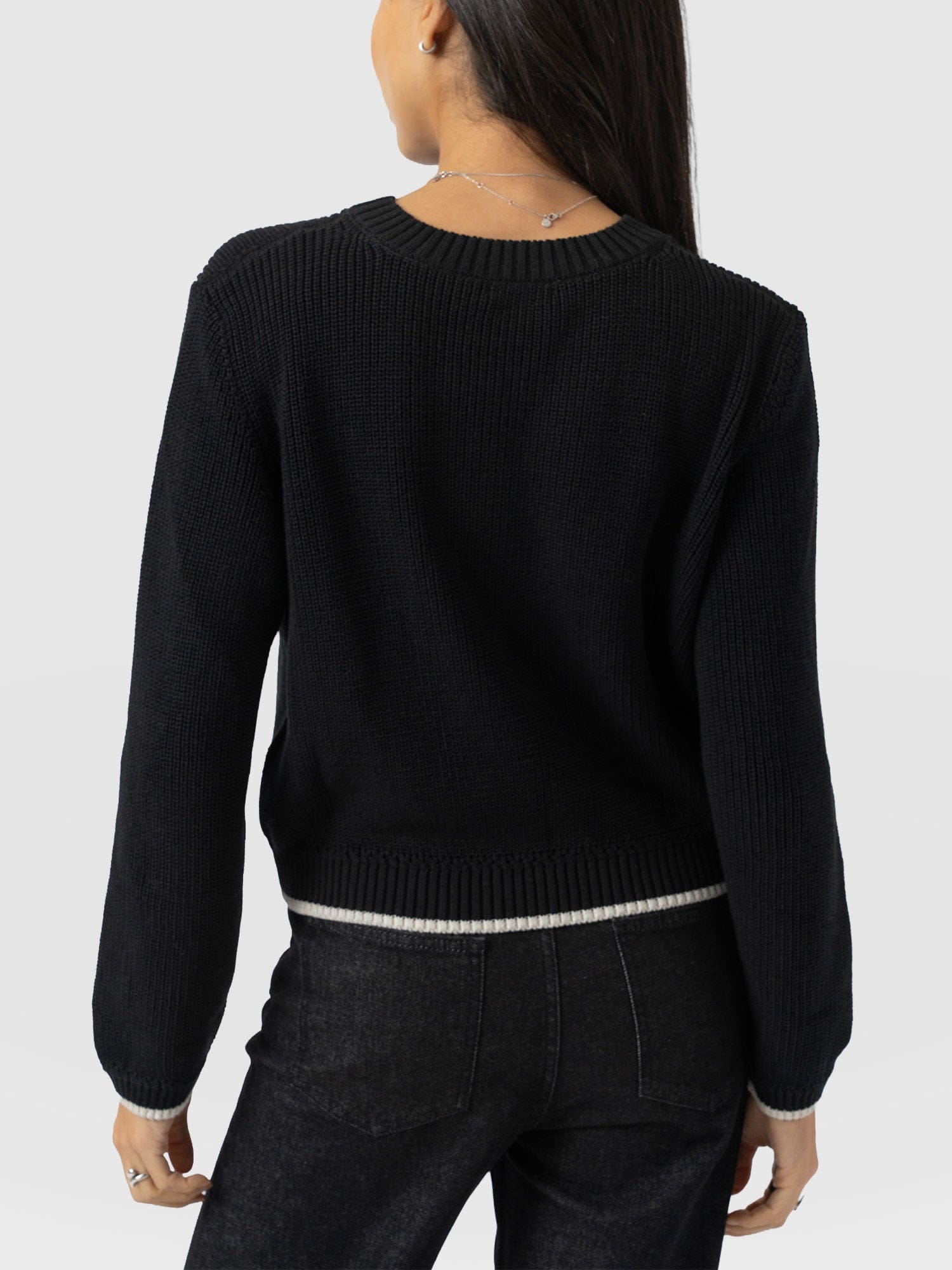 Remy Crop Jumper Black - Women's Jumpers | Saint + Sofia® EU