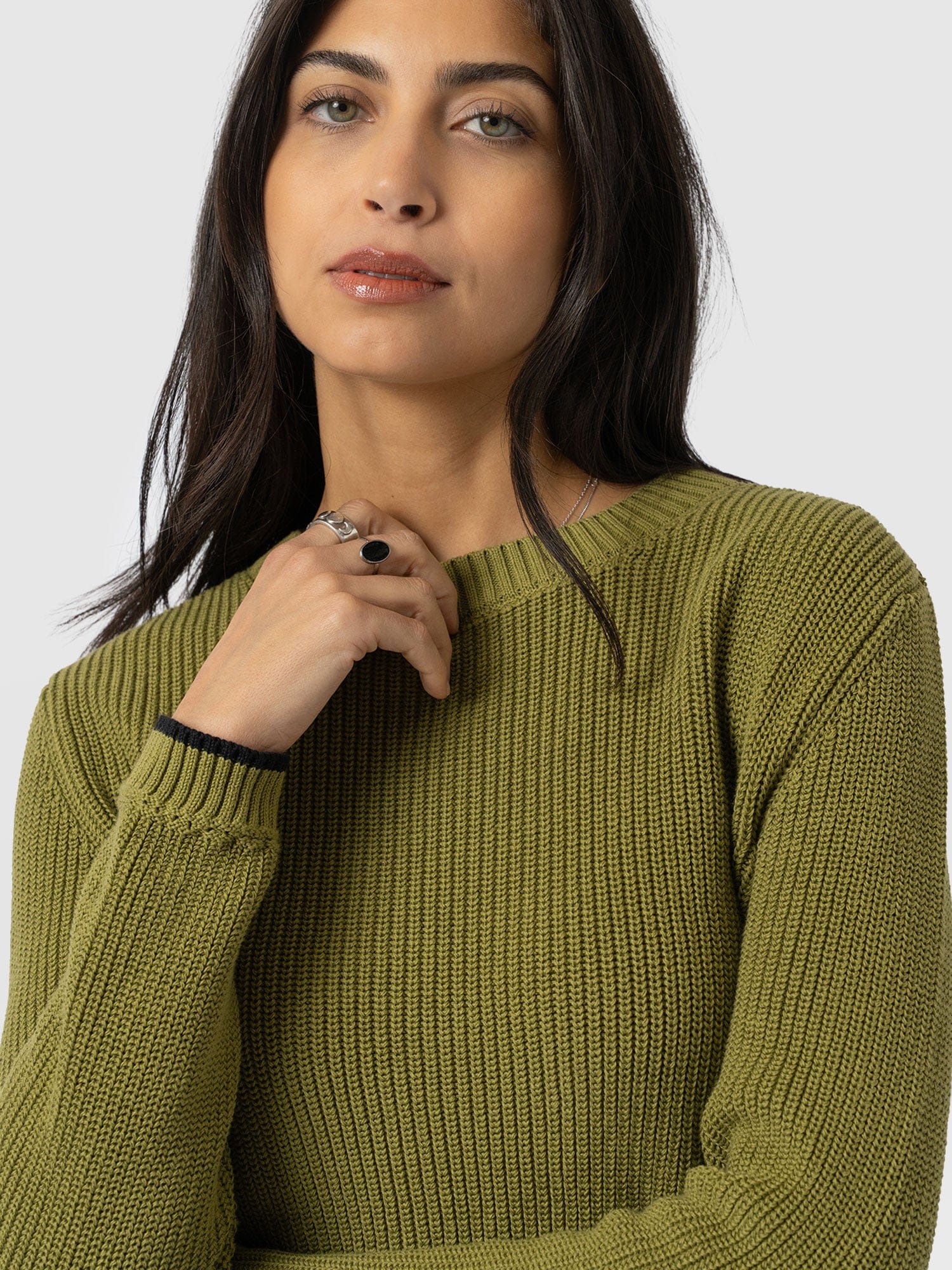 Remy Crop Jumper Khaki - Women's Jumpers | Saint + Sofia® EU