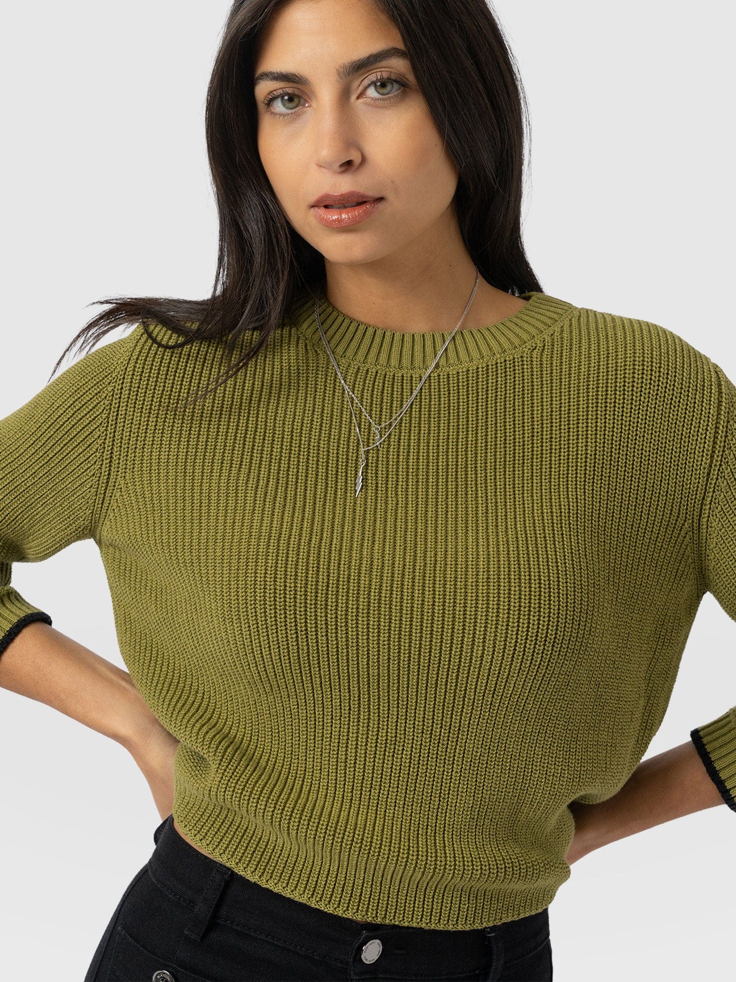 Remy Crop Jumper Khaki - Women's Jumpers | Saint + Sofia® EU