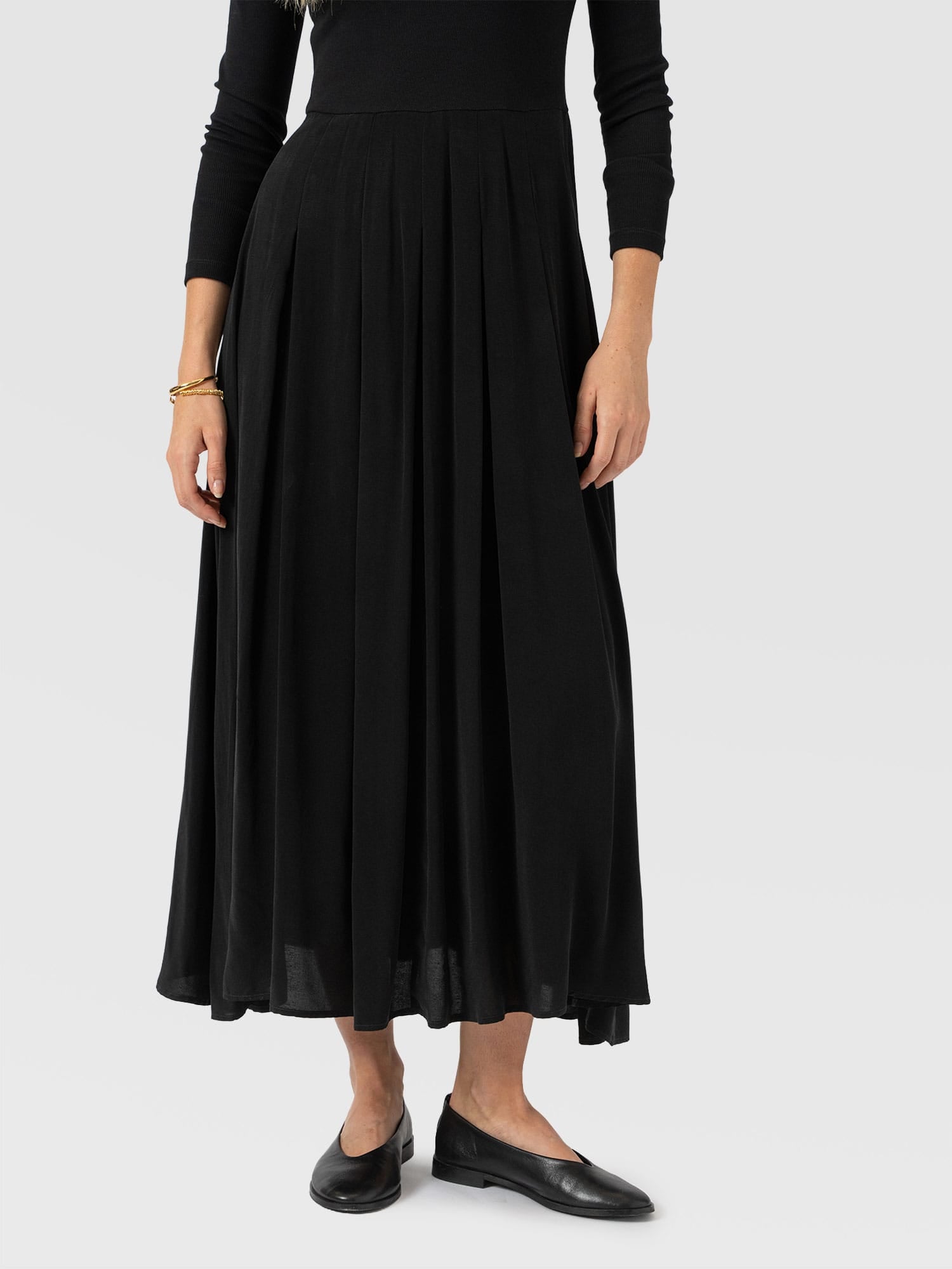 Renee Contrast Long Sleeve Dress - Black - Women's Dresses | Saint and Sofia® EU
