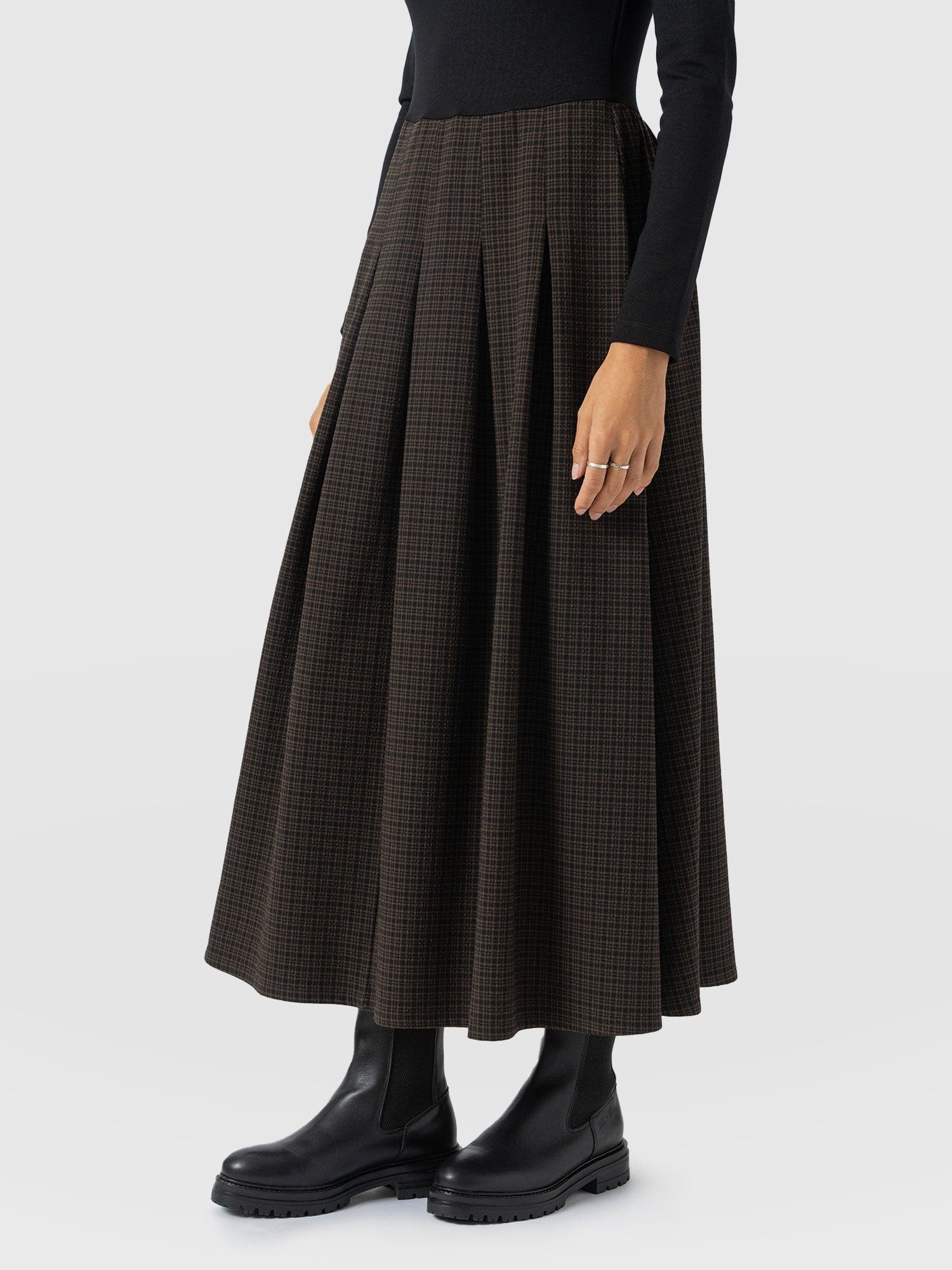 Renee Contrast Long Sleeve Dress - Brown Check - Women's Dresses | Saint + Sofia® EU