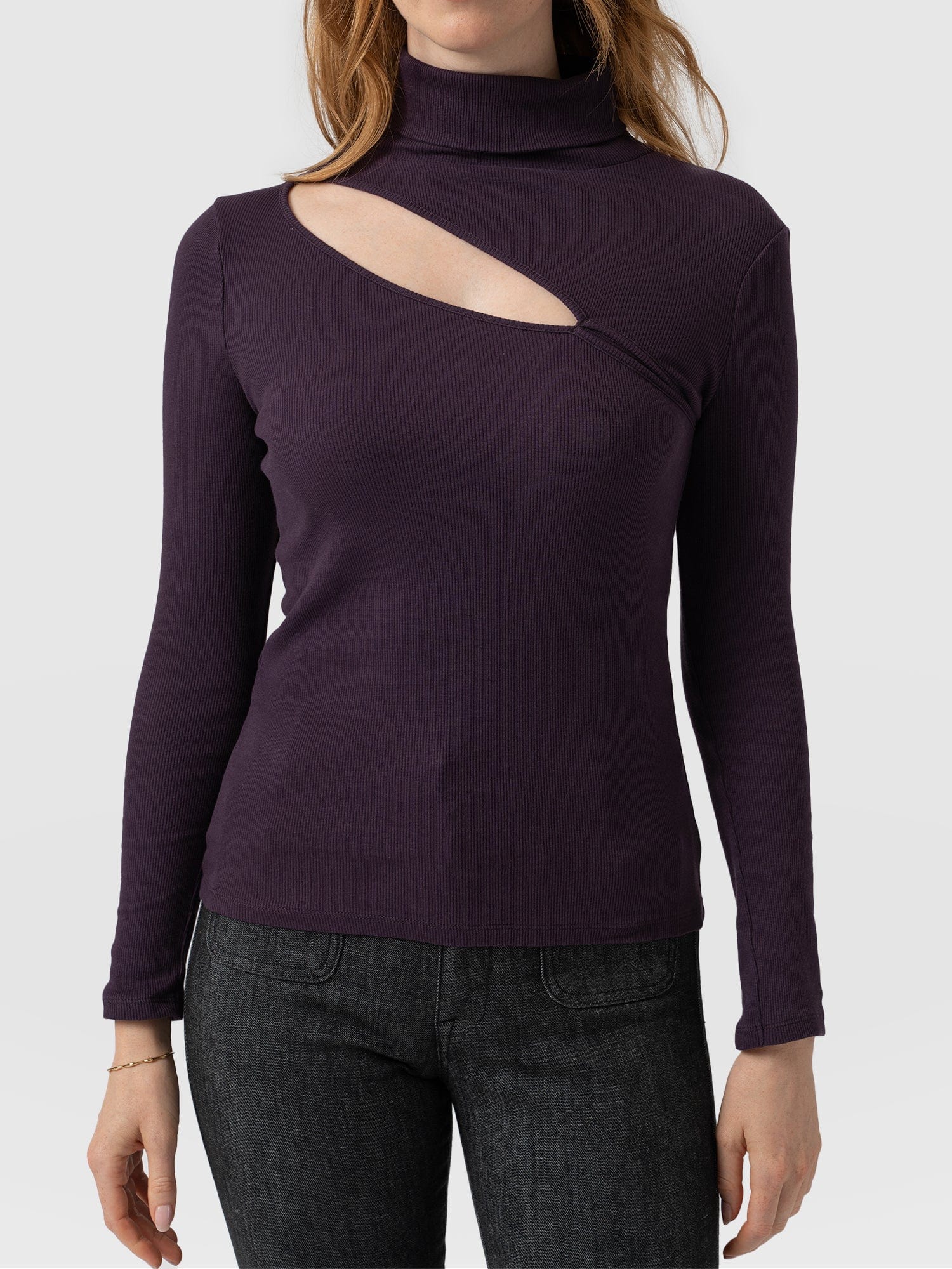 Reveal Roll Neck Plum - Women's Sweaters | Saint + Sofia® EU