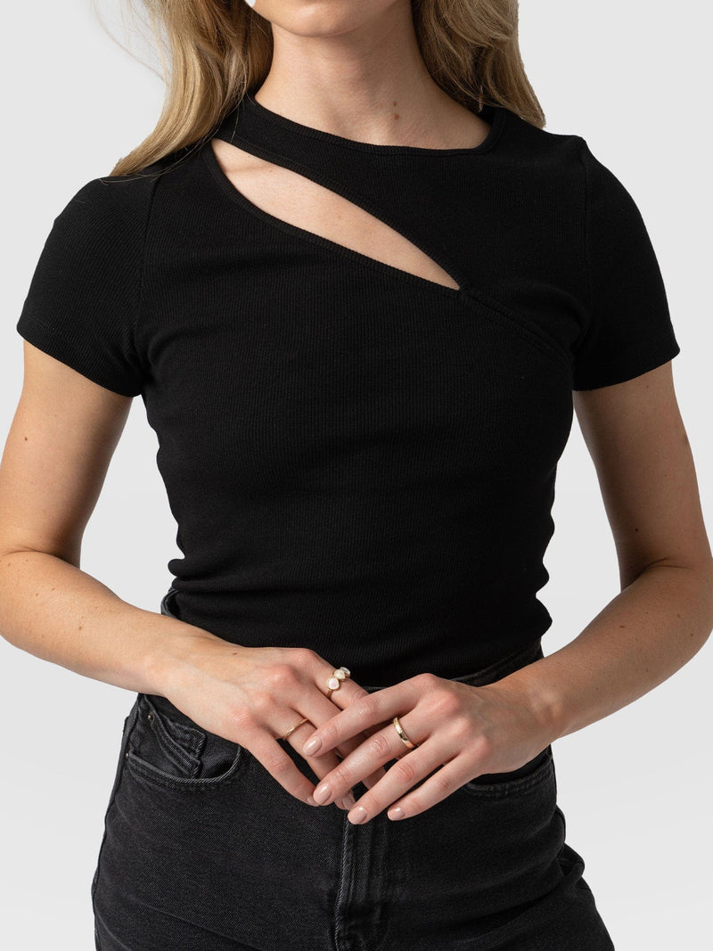 Reveal Tee Black - Women's T-shirts | Saint + Sofia® EU