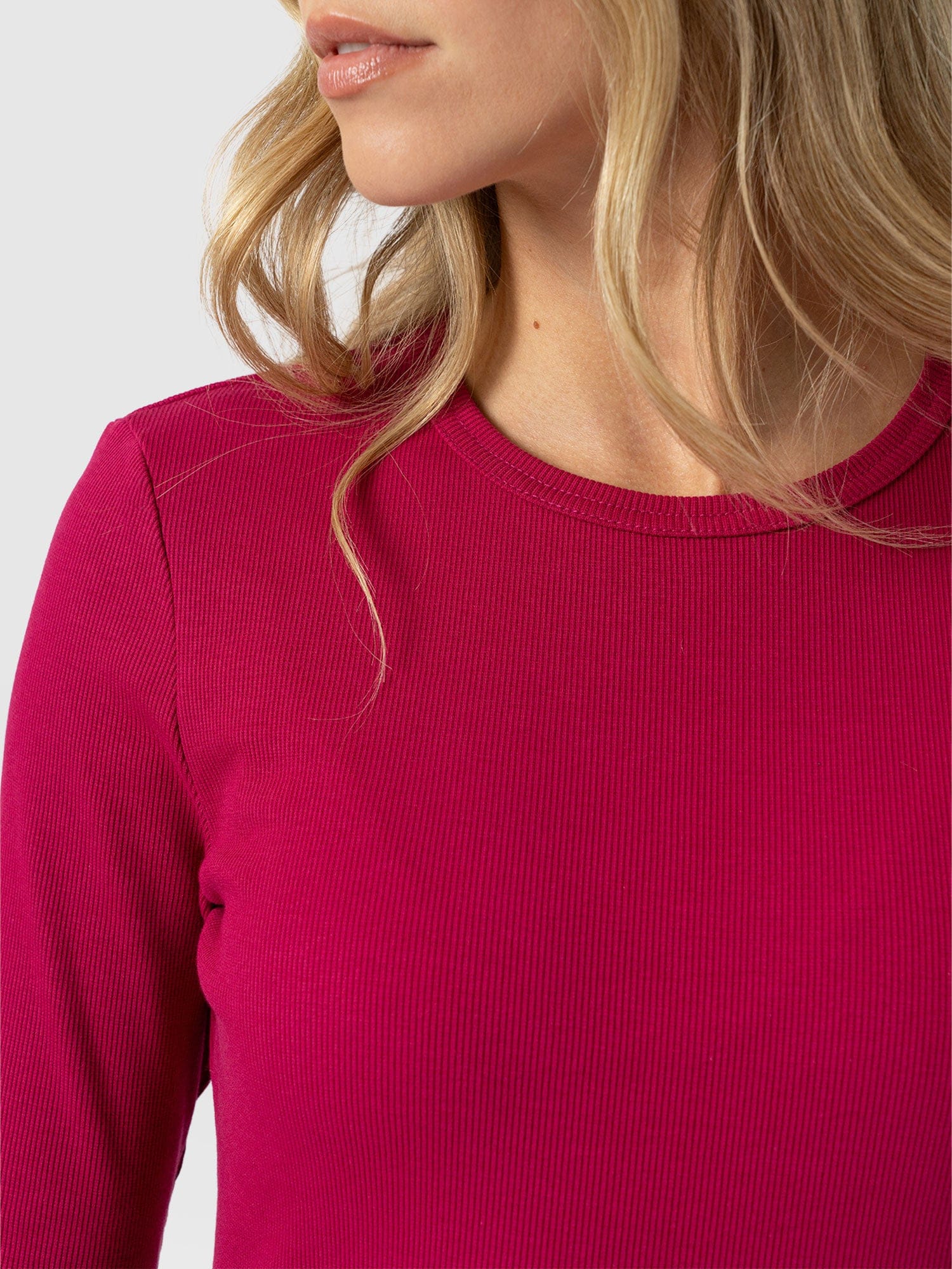 Ribbed Long Sleeve Tee - Fuchsia Pink - Women's T-shirts | Saint + Sofia® EU