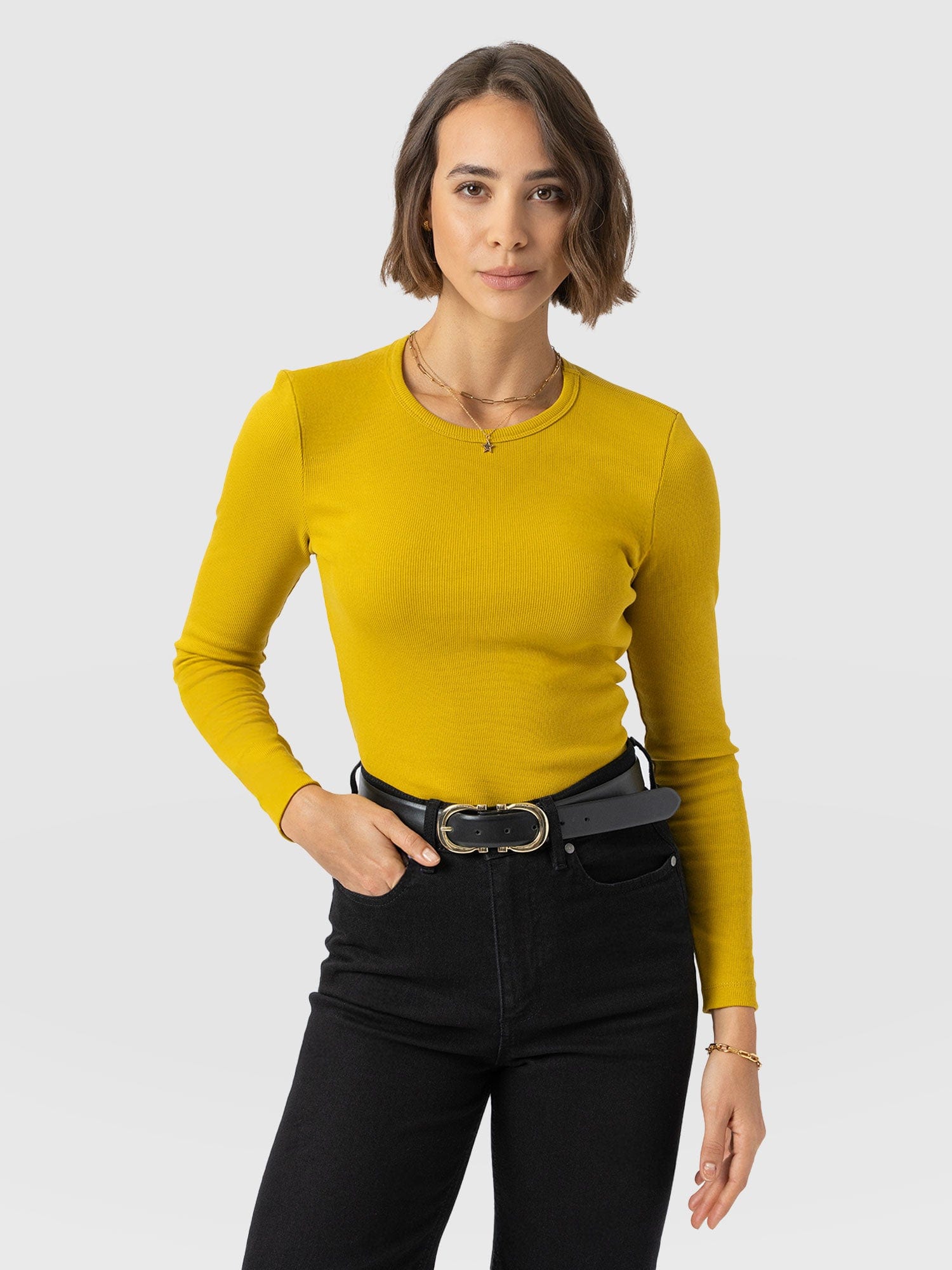 Ribbed Long Sleeve Tee - Mustard - Women's T-shirts | Saint + Sofia® EU