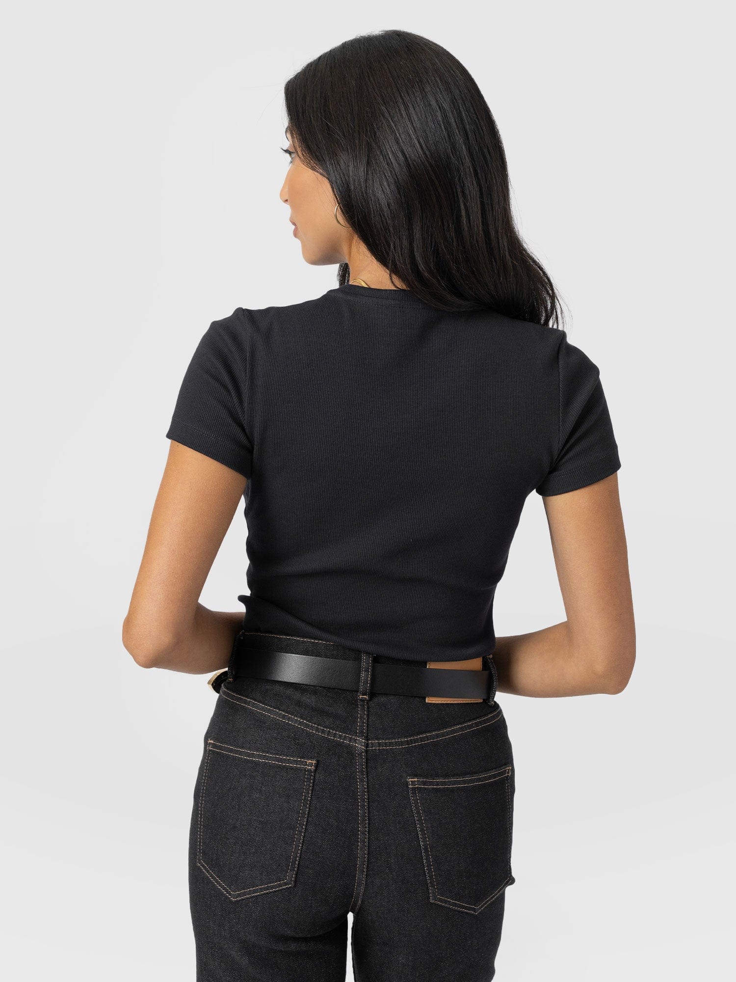 Ribbed Short Sleeve Tee - Black - Women's T-shirts | Saint + Sofia? EU