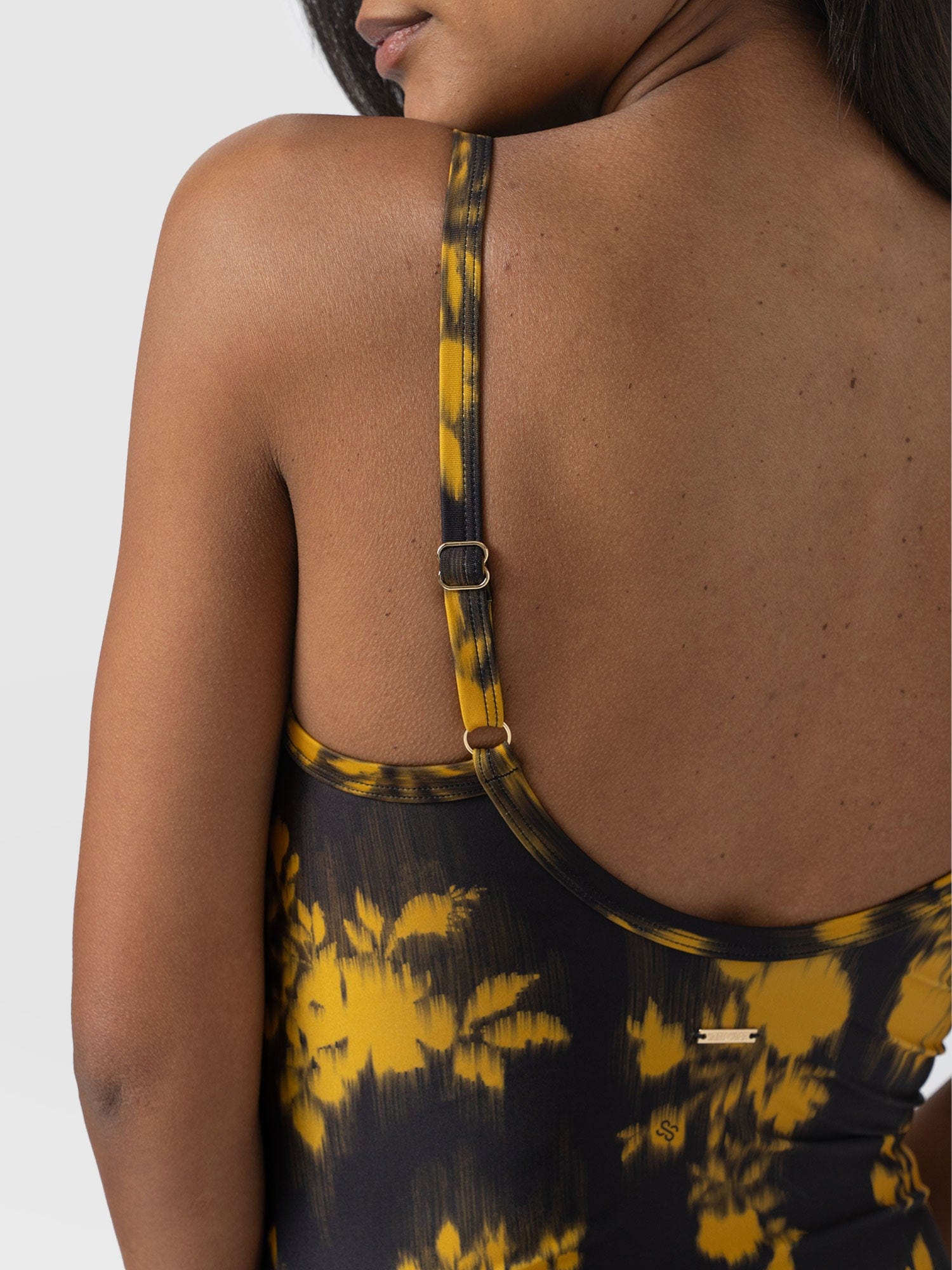 Riley Cross Front Swimsuit - Yellow Fade Floral - Women's Swimwear | Saint + Sofia® EU