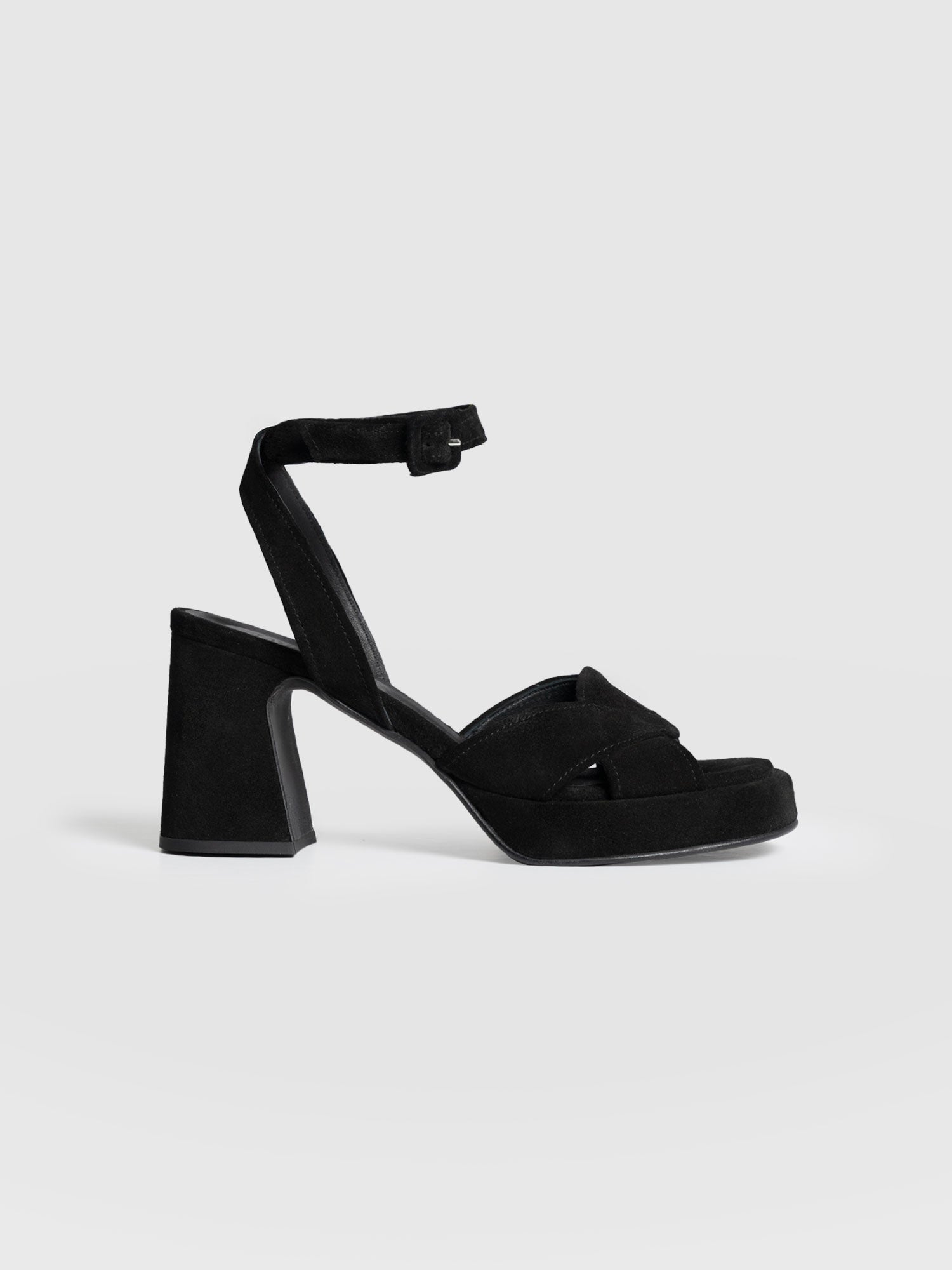Roux Platform Heels - Black - Women's Shoes | Saint + Sofia® EU
