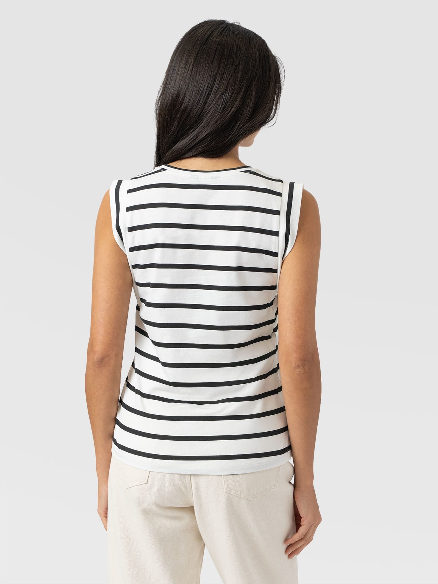 Rowan Tee - Black Stripe - Women's T-shirts | Saint + Sofia® EU
