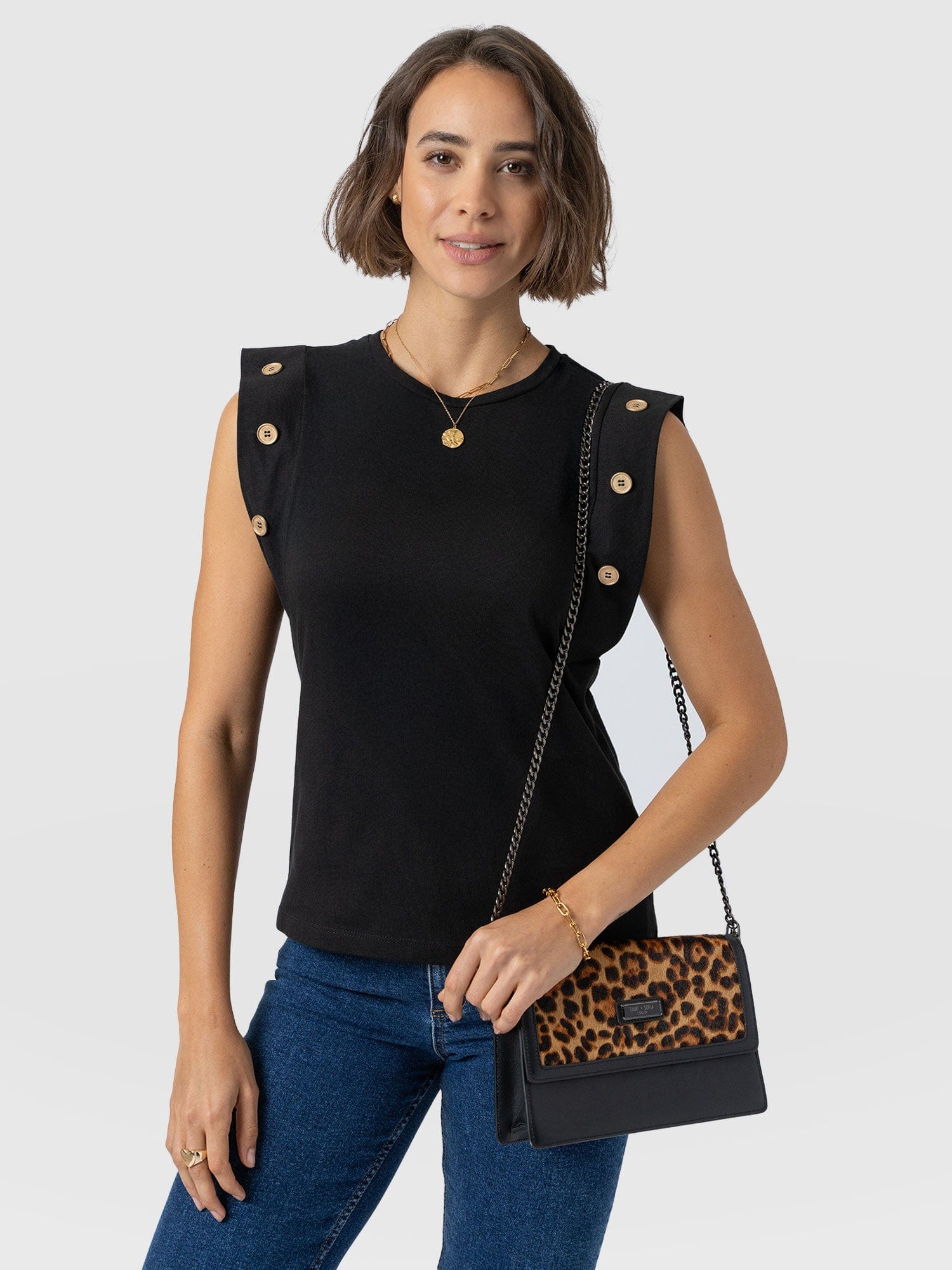 Rowan Tee Black - Women's T-Shirts | Saint + Sofia® EU