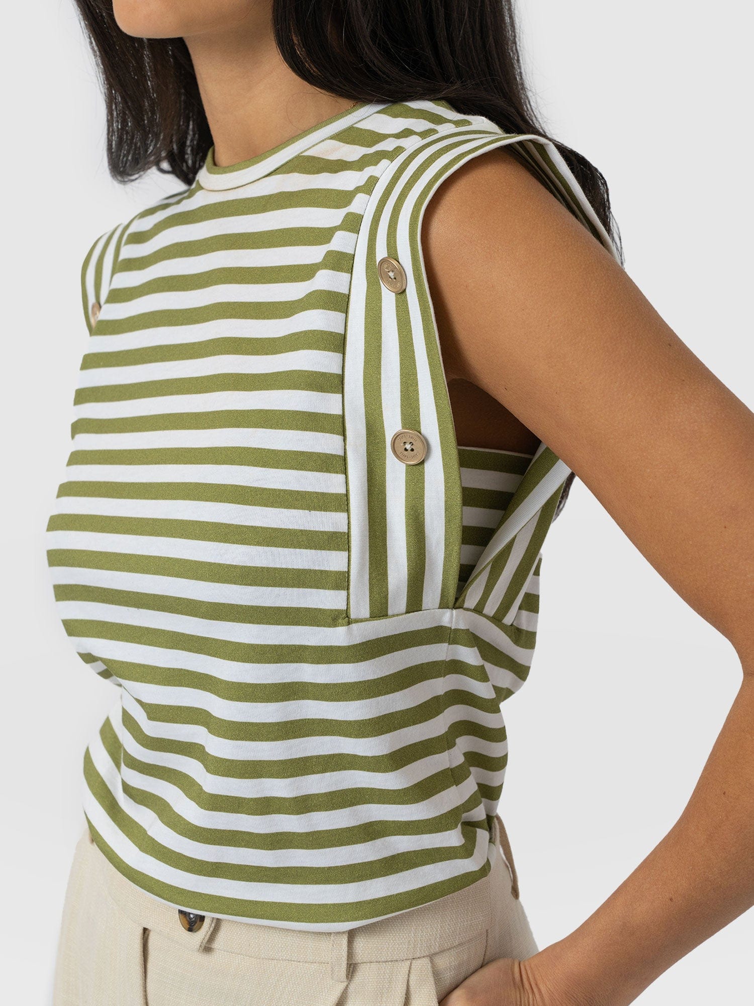 Rowan Tee - Green Stripe - Women's T-Shirts | Saint + Sofia® EU