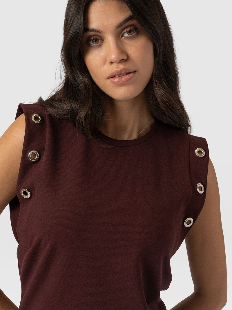 Rowan Tee Maroon Eyelet - Women's T-Shirts | Saint + Sofia® EU