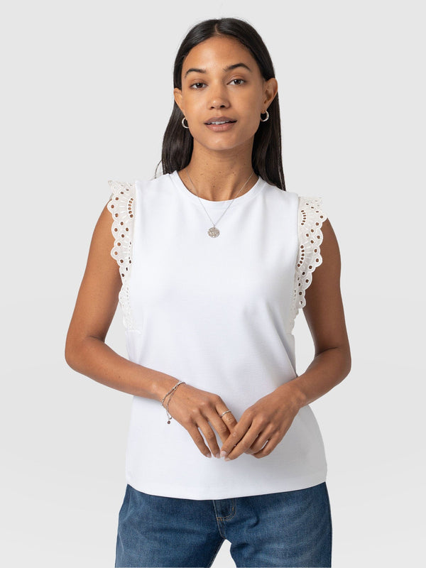 Rowan Tee White Broderie - Women's T-Shirts | Saint + Sofia® EU