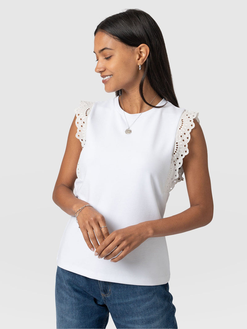 Rowan Tee White Broderie - Women's T-Shirts | Saint + Sofia® EU